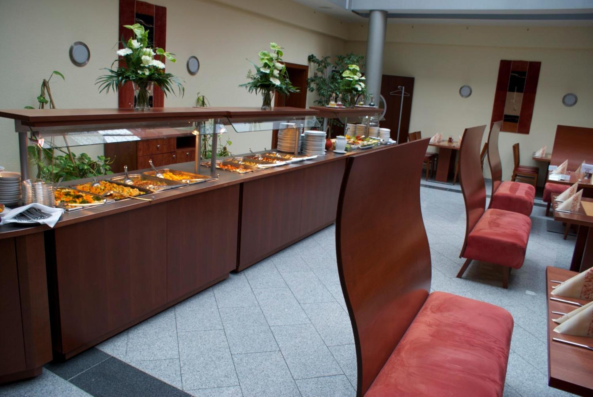 Dlrg Tagungszentrum Hotel Delphin Bad Nenndorf Buitenkant foto