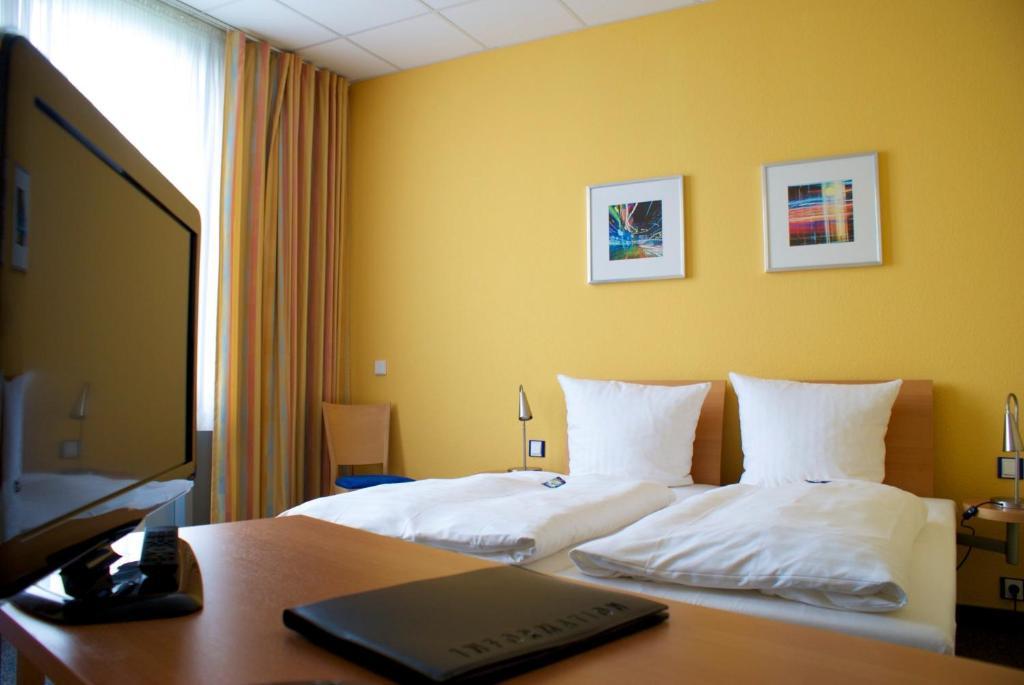 Dlrg Tagungszentrum Hotel Delphin Bad Nenndorf Kamer foto